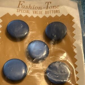 Vintage Fashion-Tone Special Value Buttons